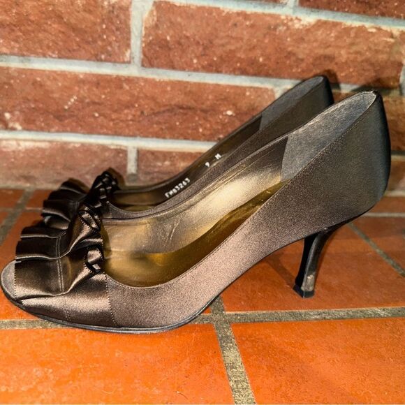 Stuart Weitzman Brown Satin Peep-Toe Heels with Ruffle - Picture 9 of 11